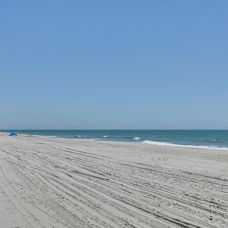 Coastal Condo On Beach With Community Pool Access! Myrtle Beach Buitenkant foto