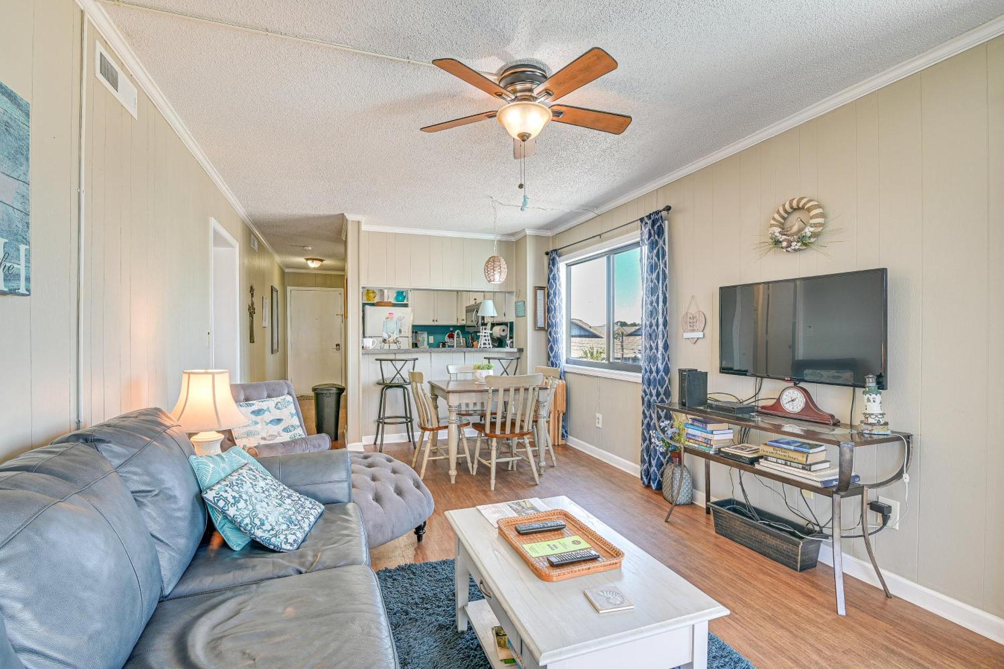 Coastal Condo On Beach With Community Pool Access! Myrtle Beach Buitenkant foto